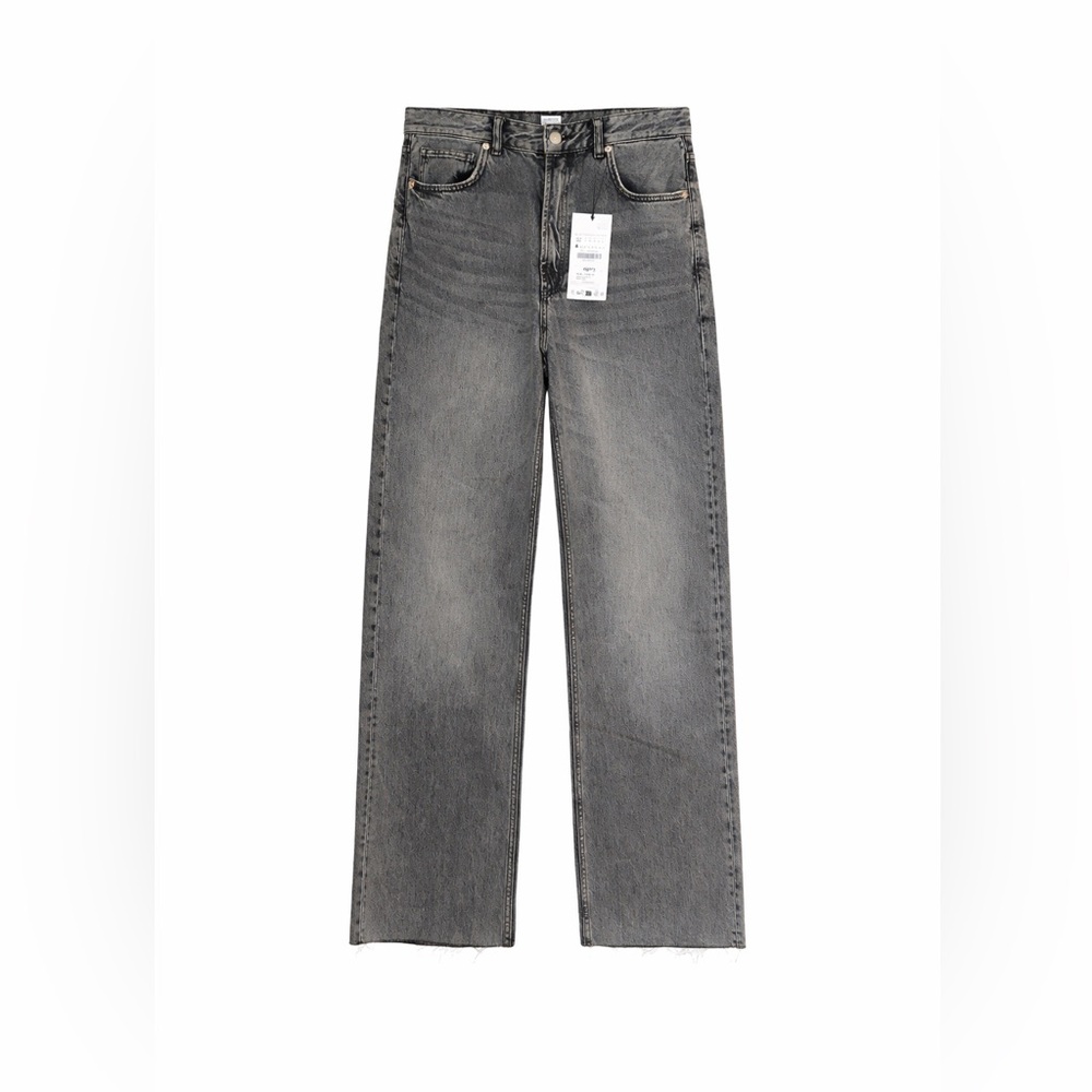ZARA High-Rise Wide Leg Jeans Grey Washed Denim Raw Hem Size 32 NWT